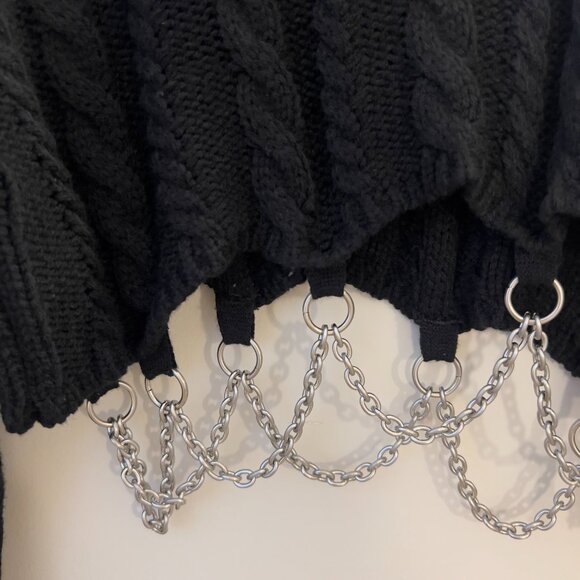 The ragged priest widow knit sweater - Picture 4 of 4